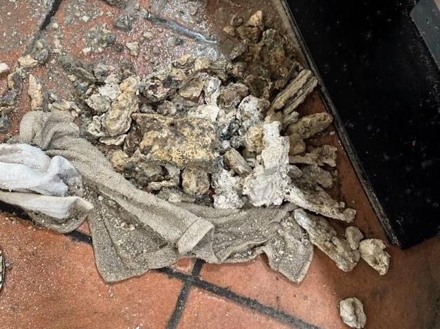 c95d05b2-d478-4546-b5f0-29b7a587940b-f998cada-640w